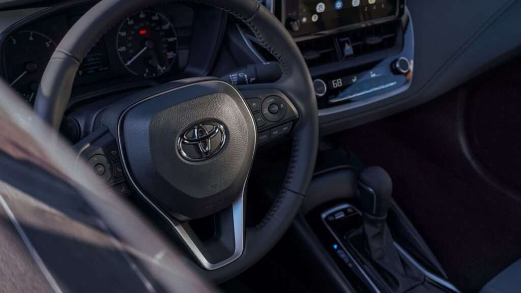 Toyota corolla 2023 interior picture